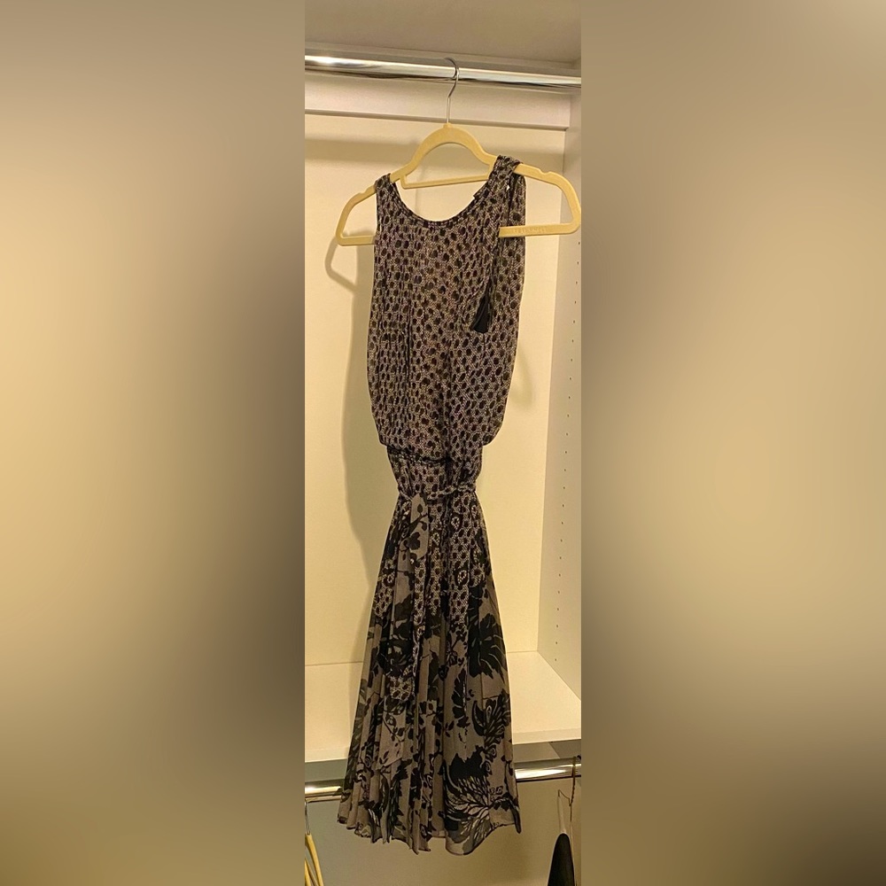 Diane von furstenberg black and white printed dress